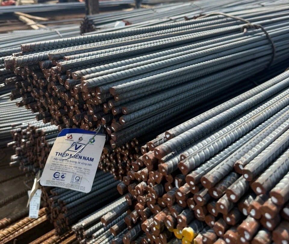 Mỗi tấn thép cung ứng là một cam kết về chất lượng, góp phần xây dựng những hạ tầng bền vững cho tương lai đất nước.