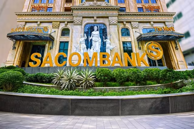 Sacombank Q1/2026: Chiến lược "phòng thủ" và chuyển dịch cơ cấu thu nhập
